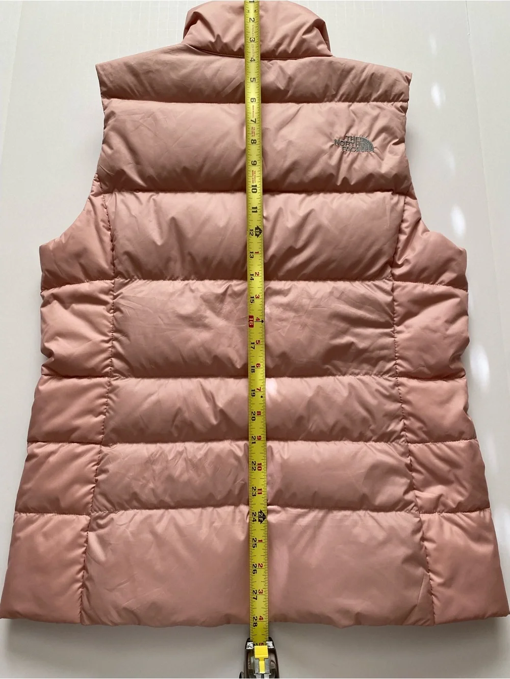 The North Face 550 Women's Light Pink Quilted Insulated Vest Size M Barely Used